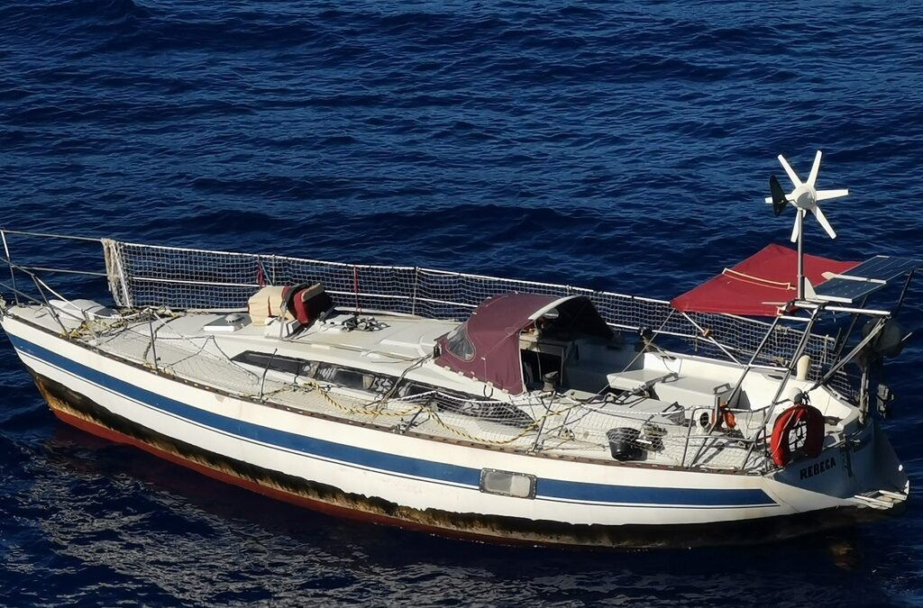 SV Rebecca Souimanga Adrift And Desmasted