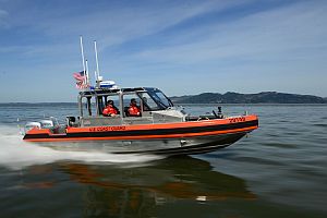 USCG And Good Samaritan Rescue Man After Vessel Sinks 20 Miles SW Of Kitty Hawk, NC