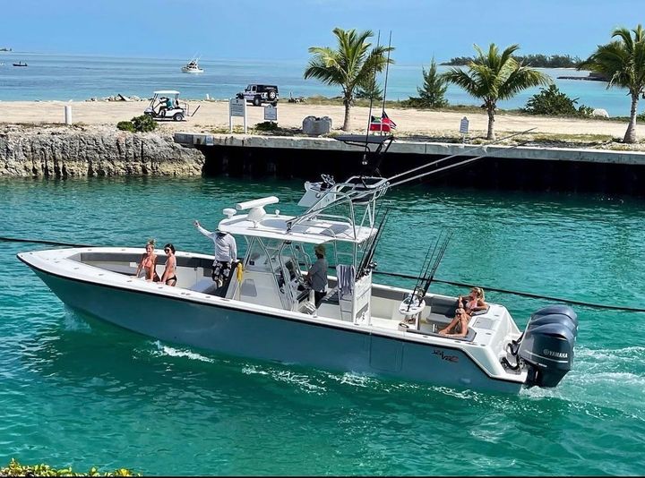 39 Foot SeaVee Stolen from Chubb Cay, Bahamas