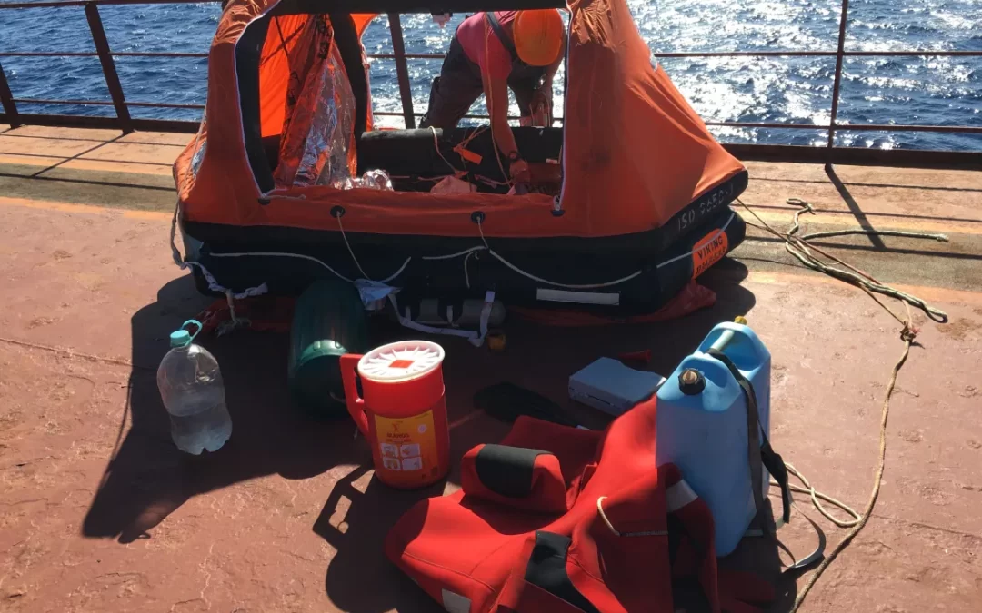Sailor Survival Story, 6 days in a Life Raft